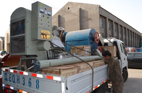 �͑��c���Z��ӆ������ե�͙C(j��)�İl(f��)